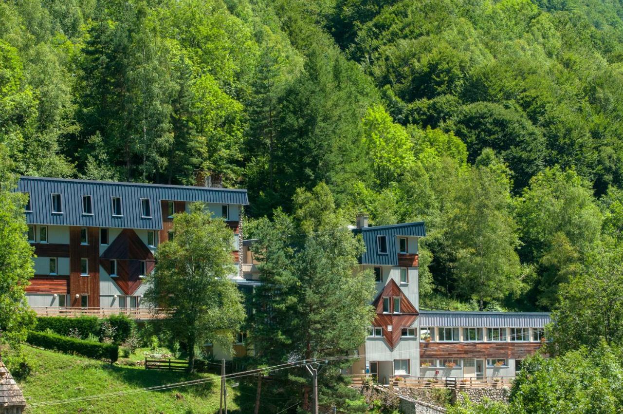 Village Vacances De Marc Auzat Eksteriør bilde